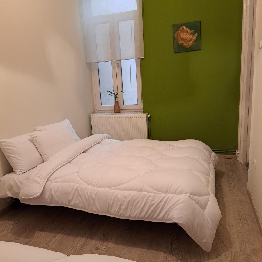 Maria'S Apartments Салоники Экстерьер фото